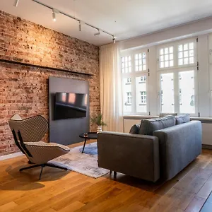 Apartment Apartamenty-wroc Ksiecia Witolda By The River, Breslau